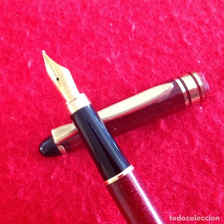Plumas estilogr&aacute;ficas antiguas: Pluma estilogr&aacute;fica marca algo borrada, - Foto 2
