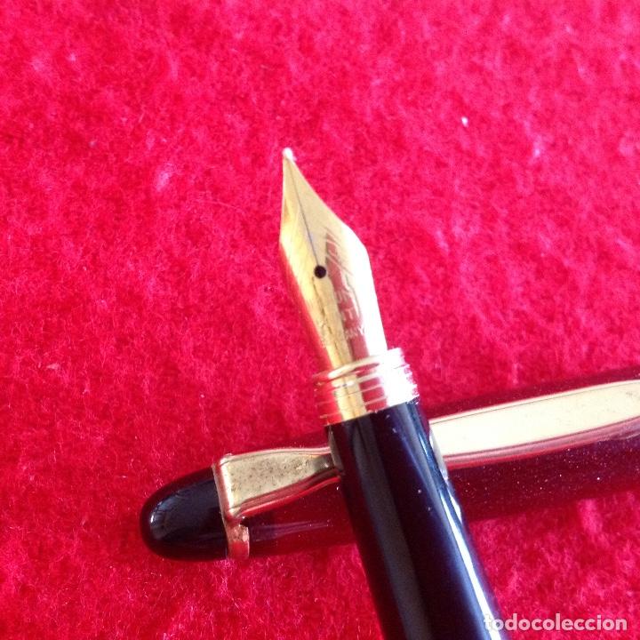 Plumas estilogr&aacute;ficas antiguas: Pluma estilogr&aacute;fica marca algo borrada, - Foto 3