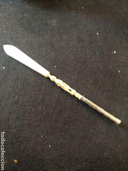 Alte F&uuml;llfederhalter: Antigua pluma tallada en hueso.