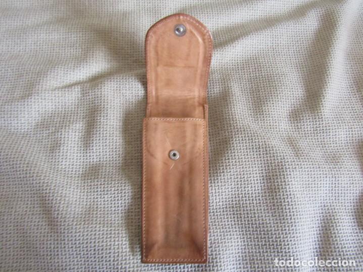 Plumas estilogr&aacute;ficas antiguas: Bolso Porta Plumas de Cuero - Foto 3