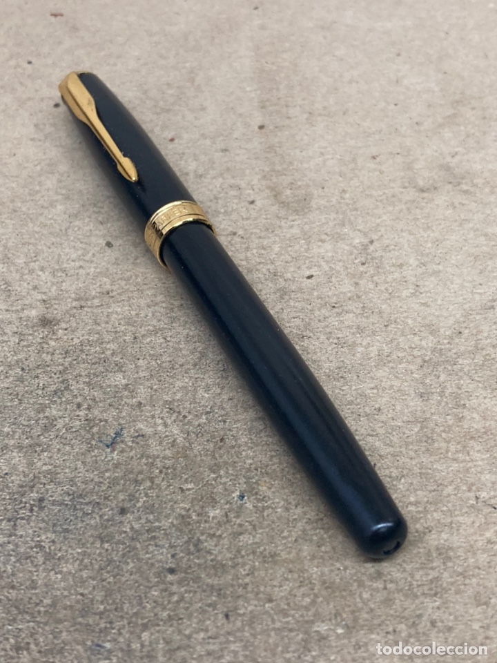 Plumas estilogr&aacute;ficas antiguas: Pluma Parker Sonnet cuerpo celuloide negro