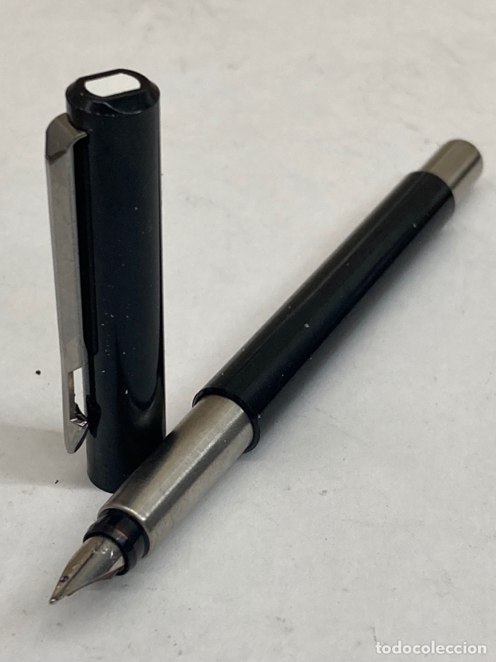 Plumas estilogr&aacute;ficas antiguas: Pluma Parker celuloide negro - Foto 1