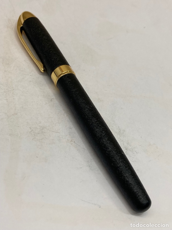 Penne stilografiche antiche: Pluma Vaccaro cuerpo lacado negro