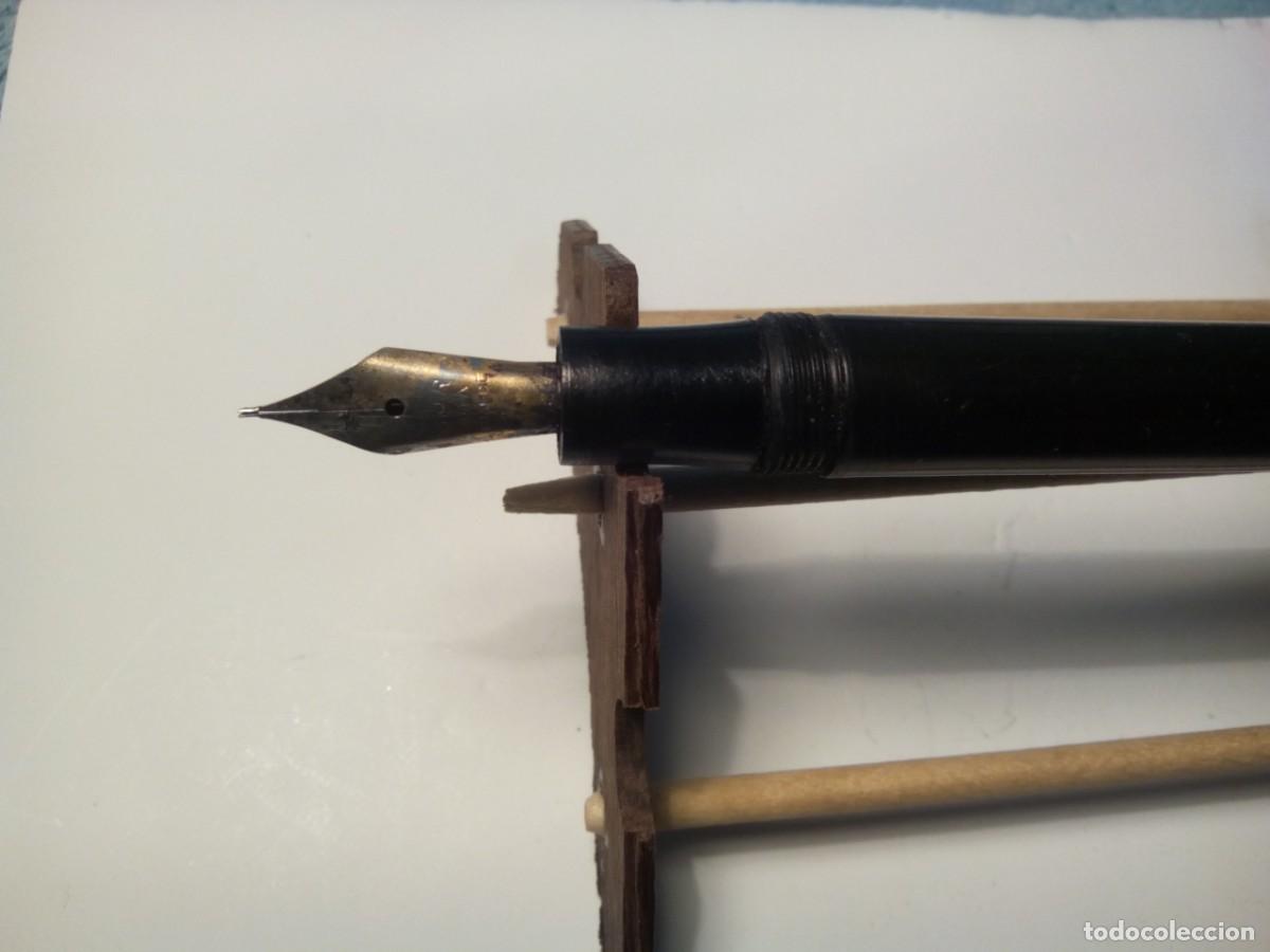 Plumas estilogr&aacute;ficas antiguas: Antigua estilogr&aacute;fica en celuloide negro - Foto 2
