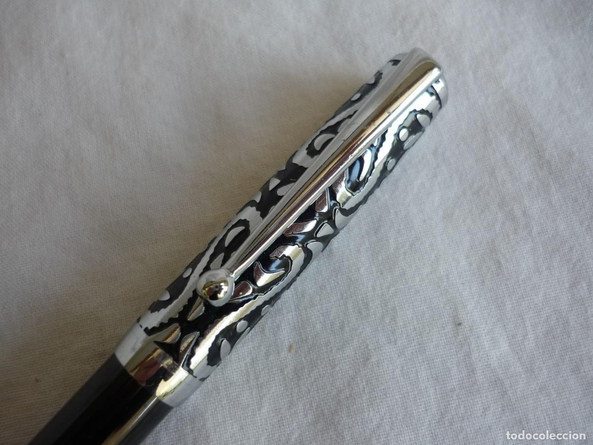 Plumas estilogr&aacute;ficas antiguas: Pluma estilogr&aacute;fica con plum&iacute;n Genius - Foto 2