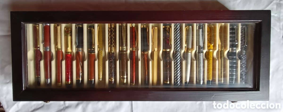 Plumas estilogr&aacute;ficas antiguas: Estuche-expositor,- 40 plumas - Foto 3