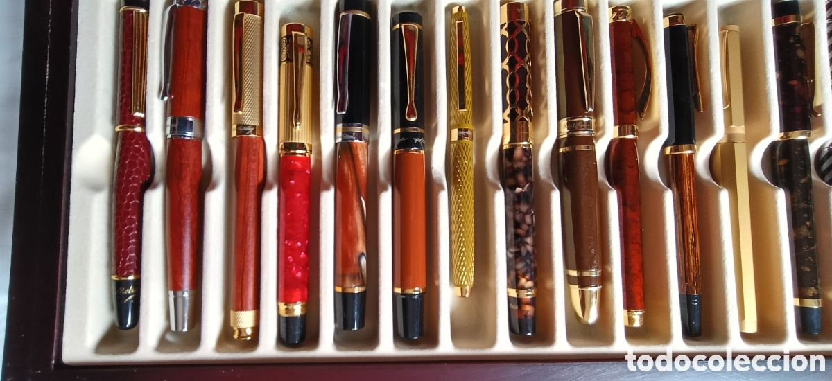 Plumas estilogr&aacute;ficas antiguas: Estuche-expositor,- 40 plumas - Foto 5