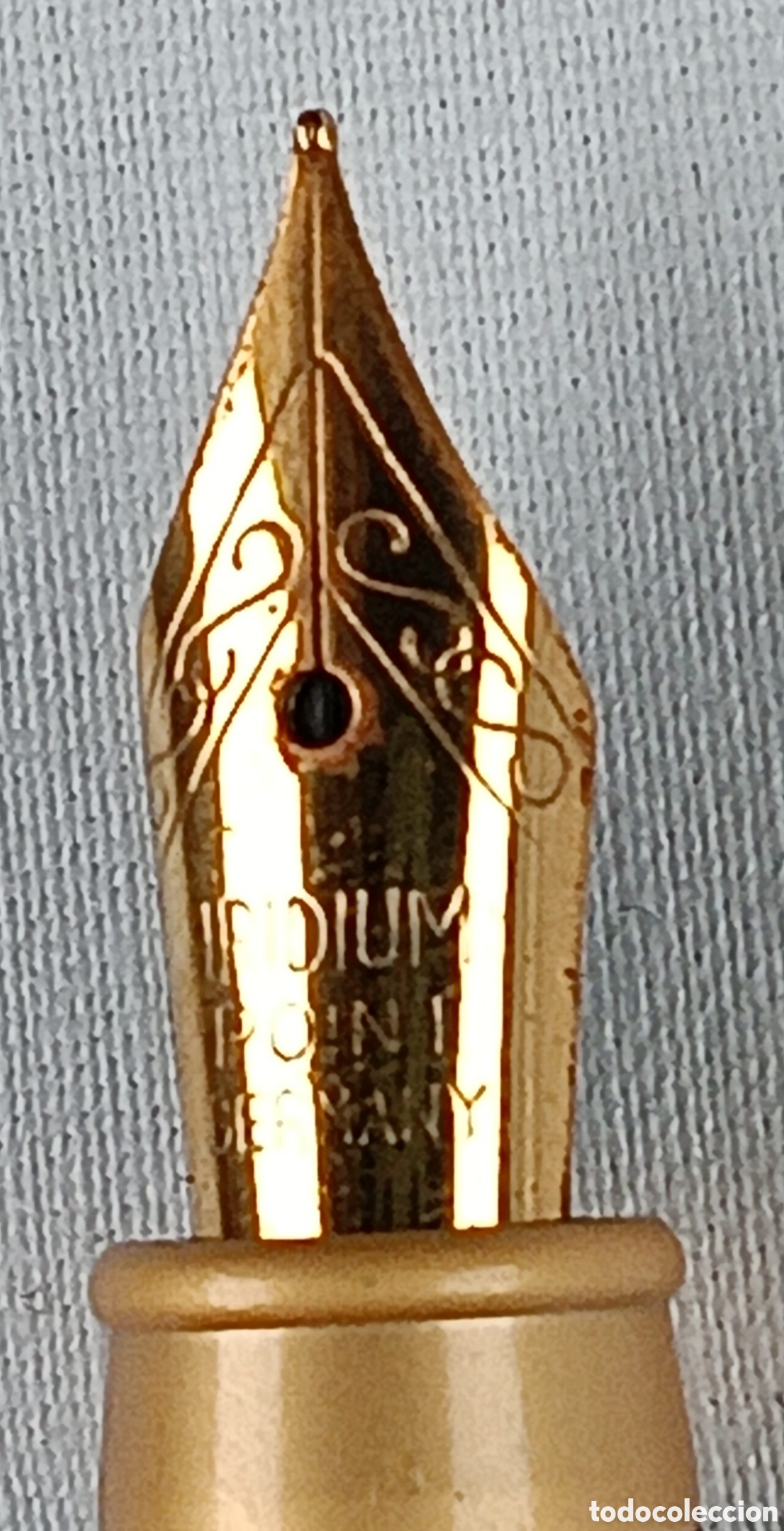 Plumas estilogr&aacute;ficas antiguas: Estuche-expositor,- 40 plumas - Foto 25