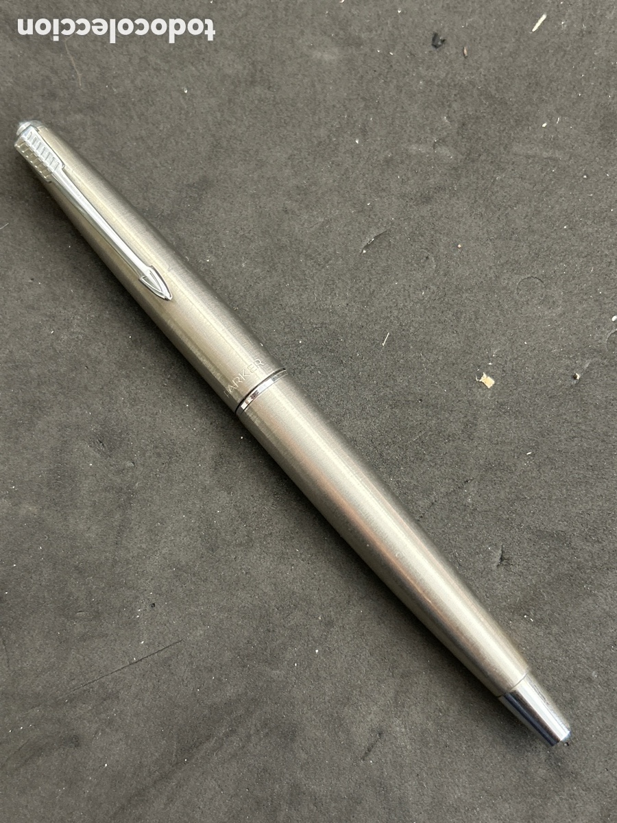 Plumas estilogr&aacute;ficas antiguas: Pluma Parker 45 metalizada - Foto 1