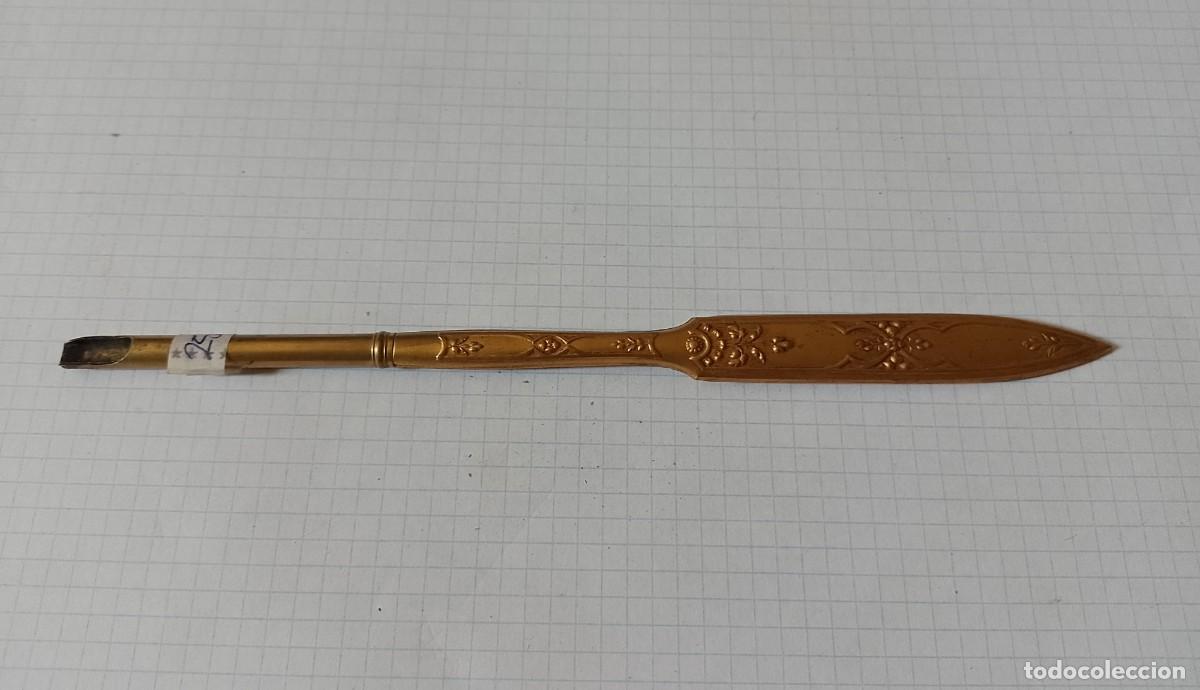 Plumas estilogr&aacute;ficas antiguas: Antiguo mango de pluma decorado - Foto 1
