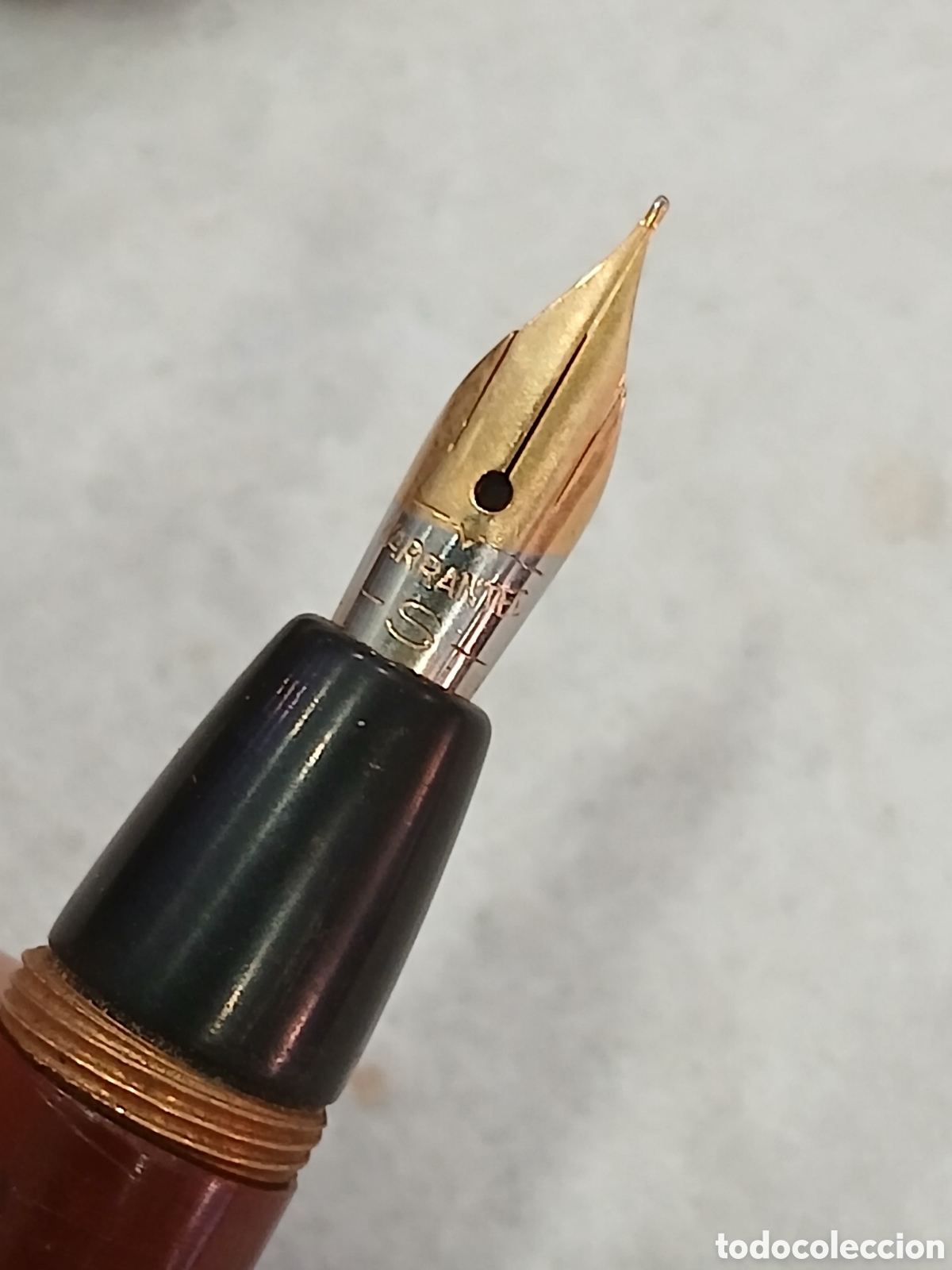 Plumas estilogr&aacute;ficas antiguas: Pluma marr&oacute;n vintage. (L46) - Foto 3