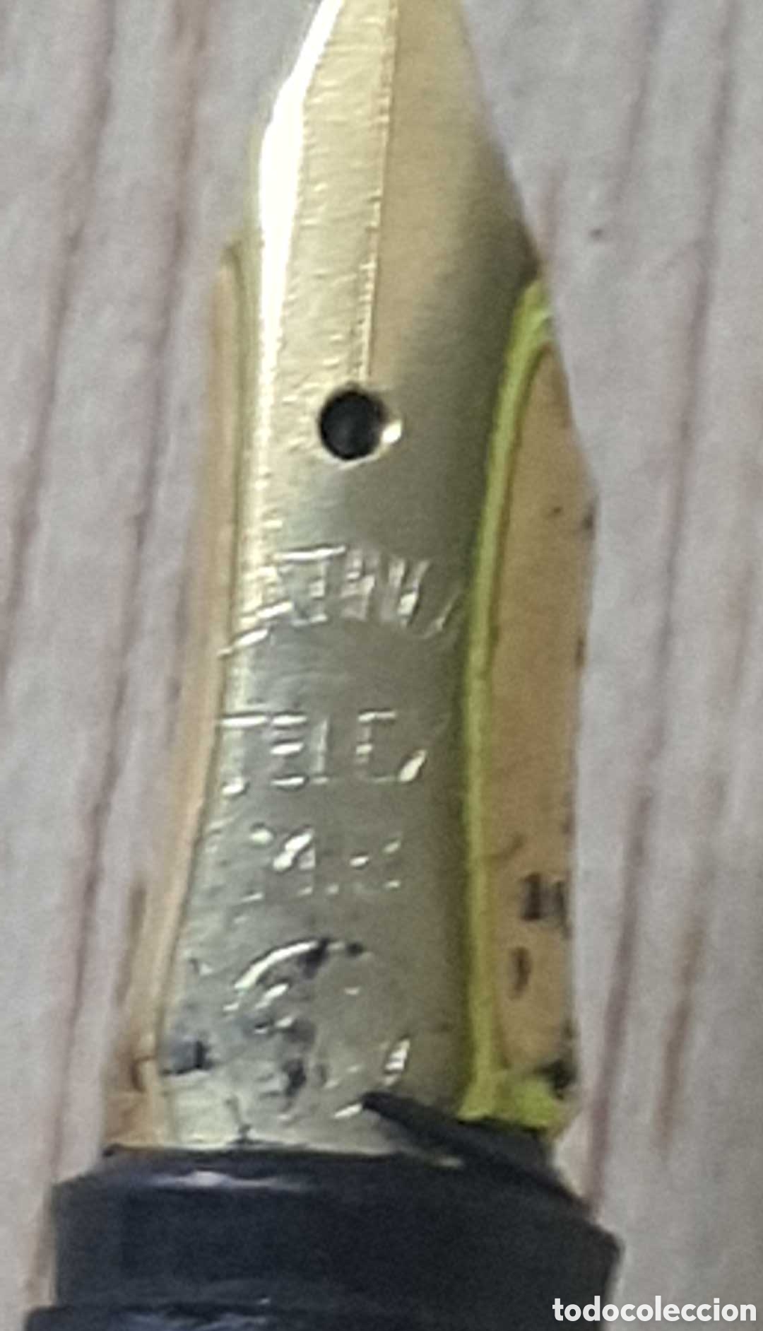 Plumas estilogr&aacute;ficas antiguas: Pluma dorada vintage - Foto 1