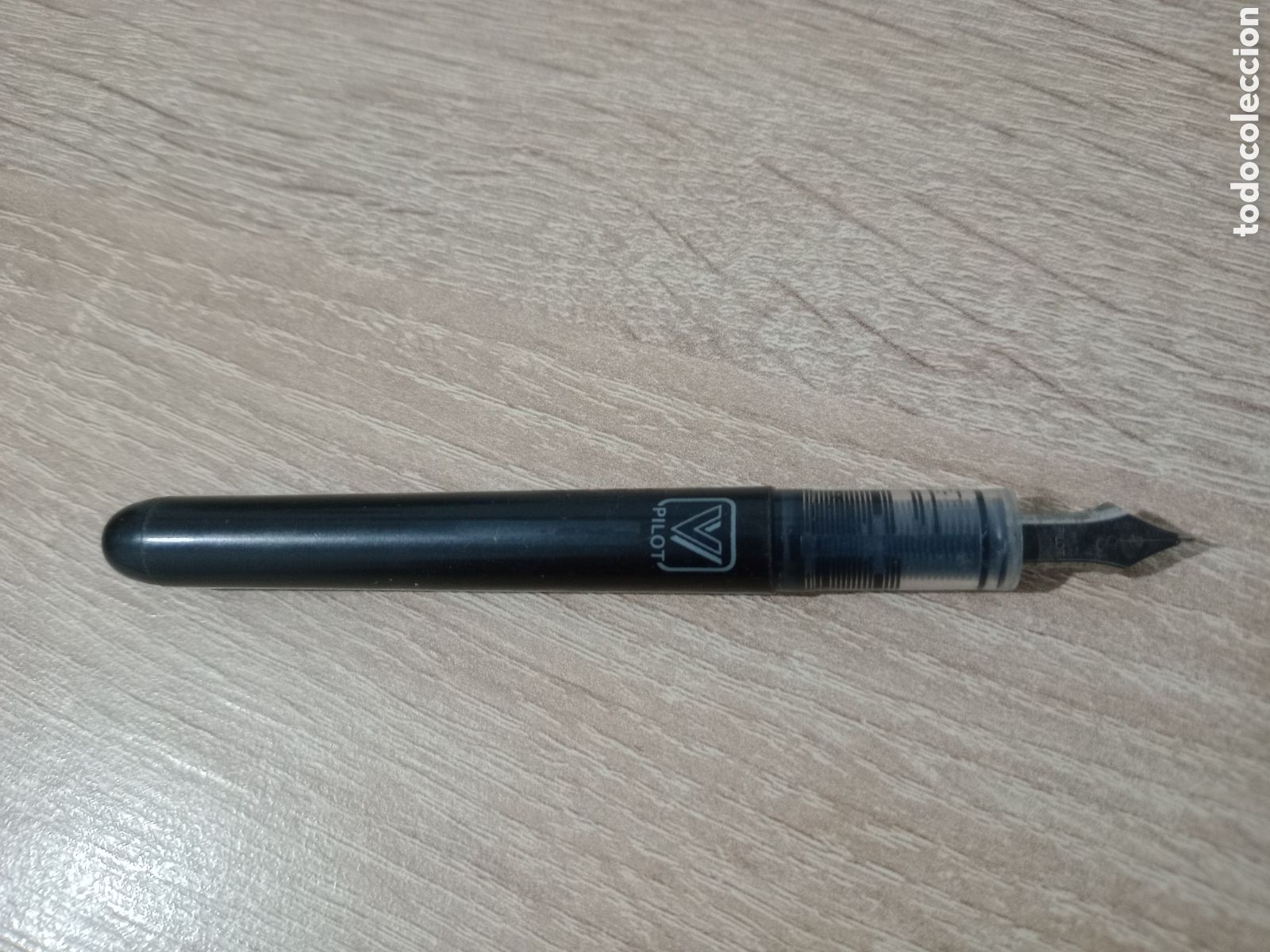 Plumas estilogr&aacute;ficas antiguas: Pluma PILOT desechable - Foto 1