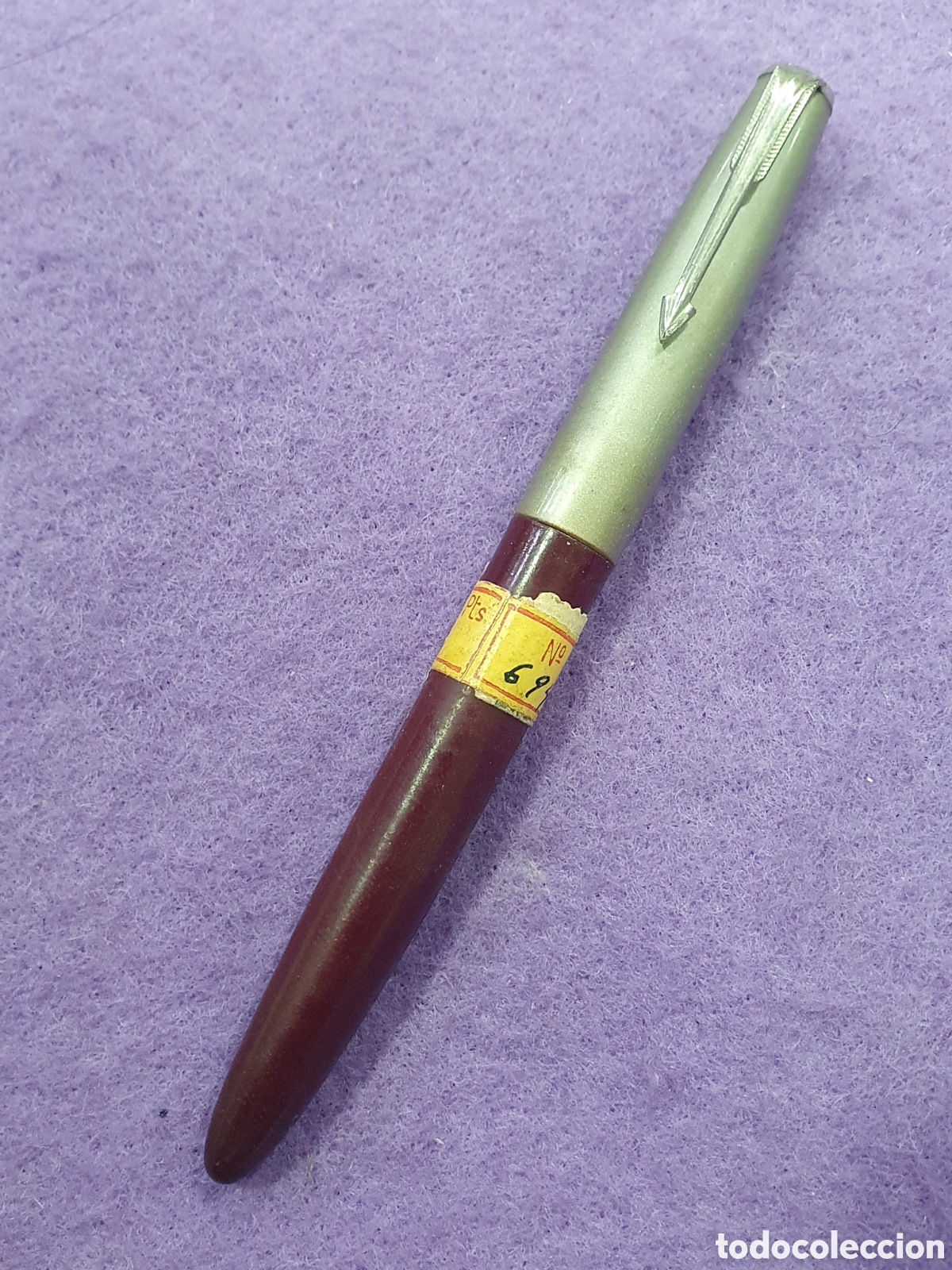 Alte F&uuml;llfederhalter: Antigua estilografica Universal. (L57)