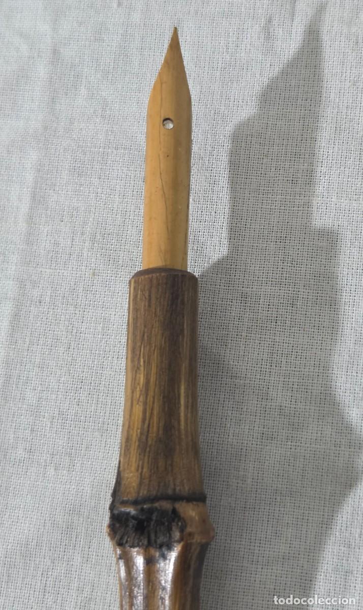 Plumas estilogr&aacute;ficas antiguas: Pluma de bambu con estuche y varias puntas - Foto 9