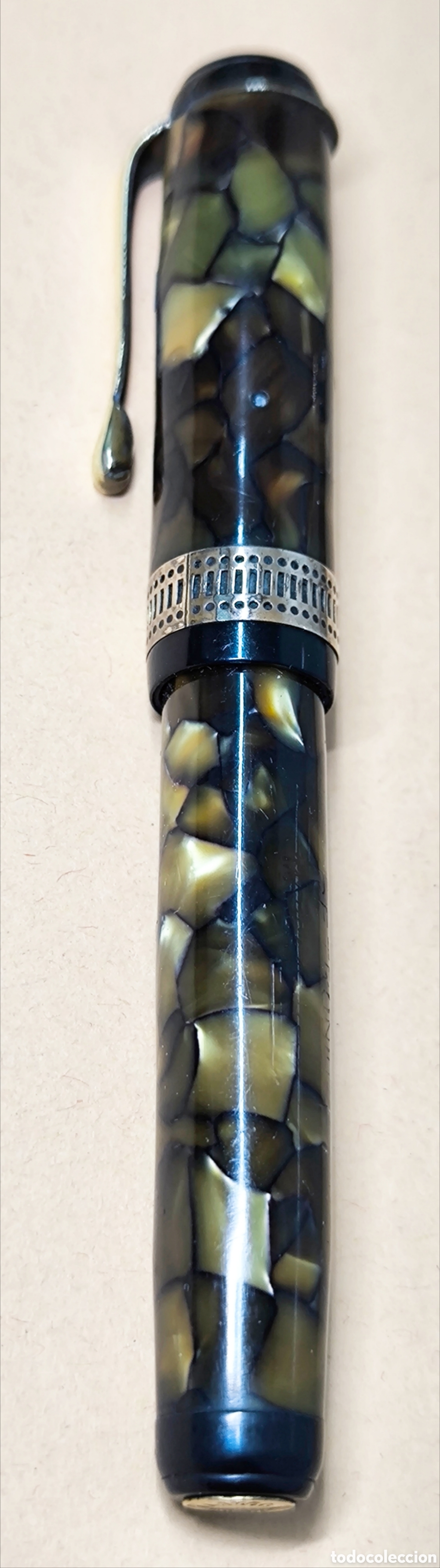 Plumas estilogr&aacute;ficas antiguas: PLUMA LAKOR ANTIGUA PLUMIN ORO