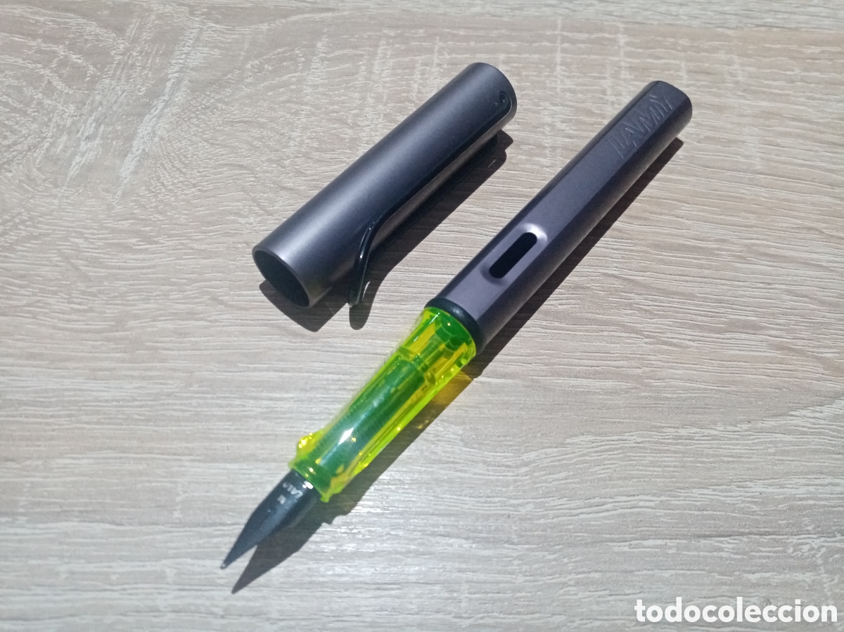 Plumas estilogr&aacute;ficas antiguas: PLUMA LAMY AL STAR AUBERGINE, NUEVA A ESTRENAR