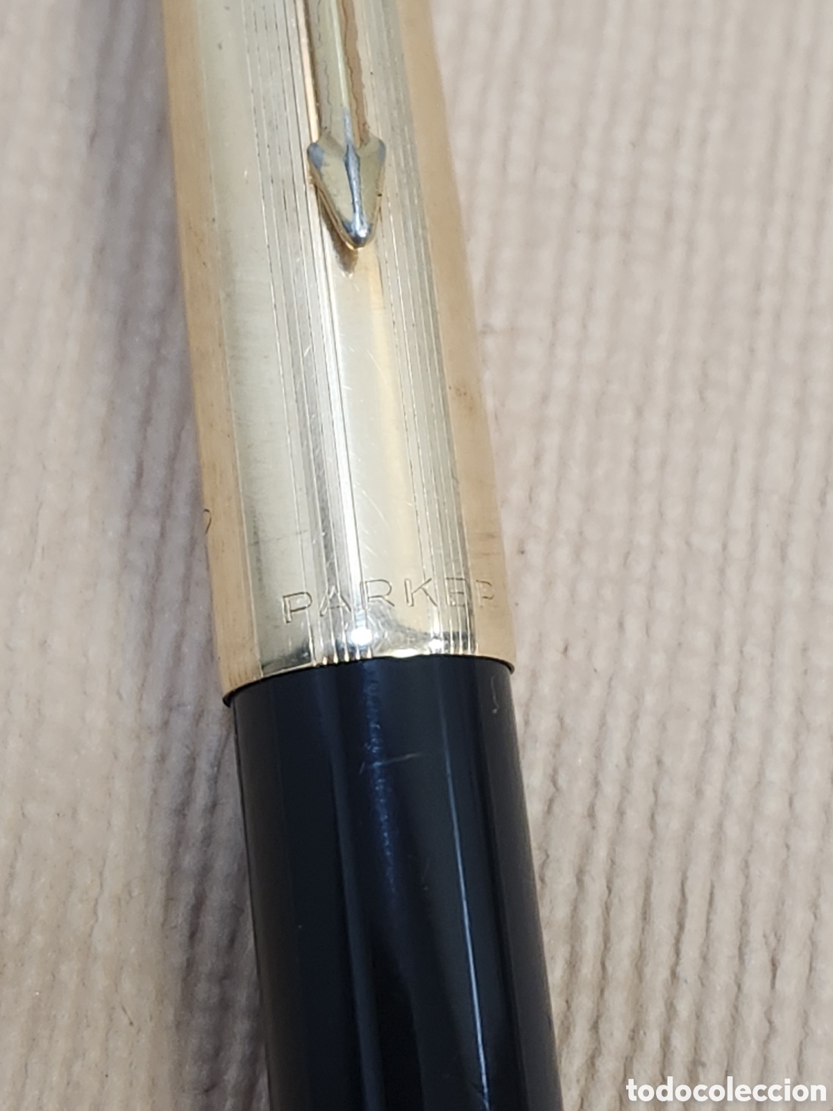Plumas estilogr&aacute;ficas antiguas: Pluma Parker Dorada y Negra - Foto 3