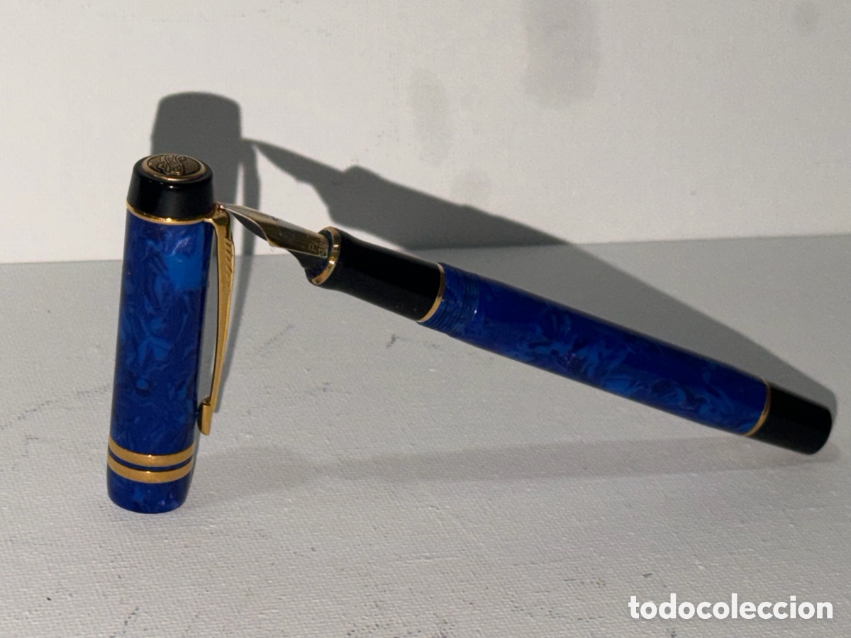 Plumas estilogr&aacute;ficas antiguas: Pluma estilogr&aacute;fica Parker Doufold lapizlazuli