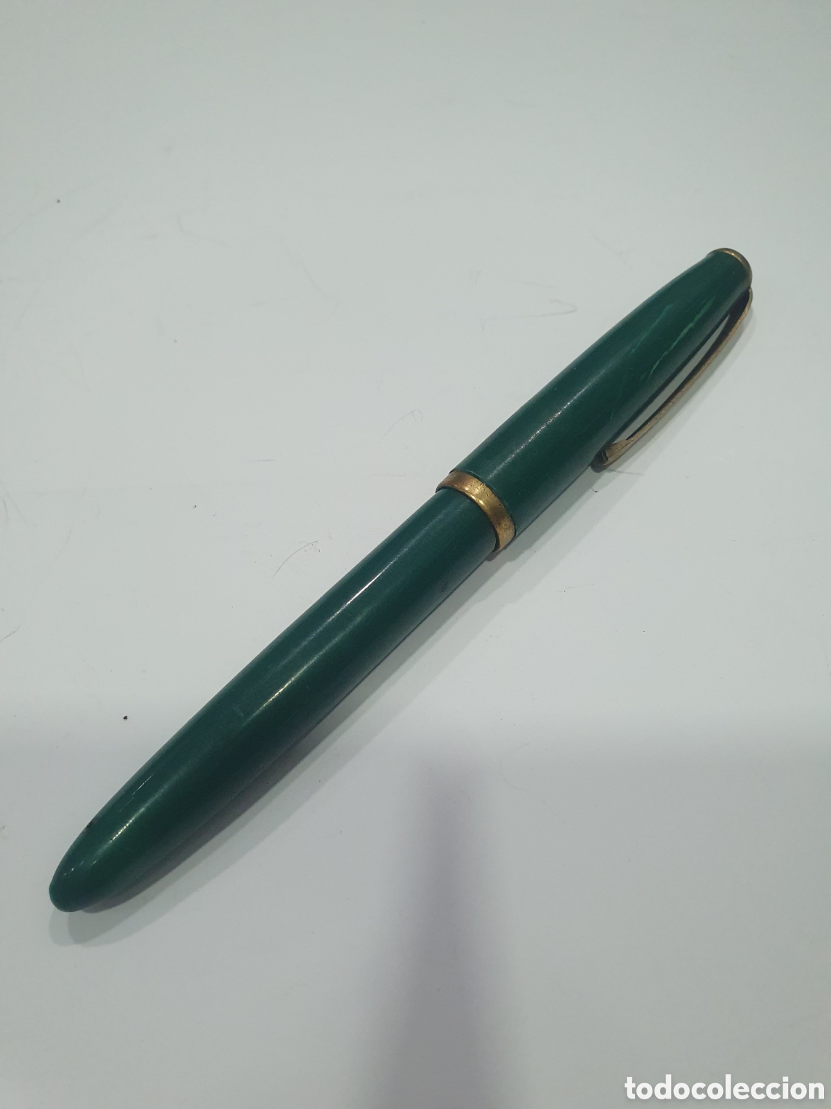 Penne stilografiche antiche: Pluma estilografica verde. (L127)