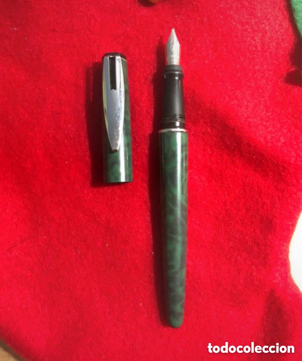 Alte F&uuml;llfederhalter: Pluma verde jaspeada Waterman