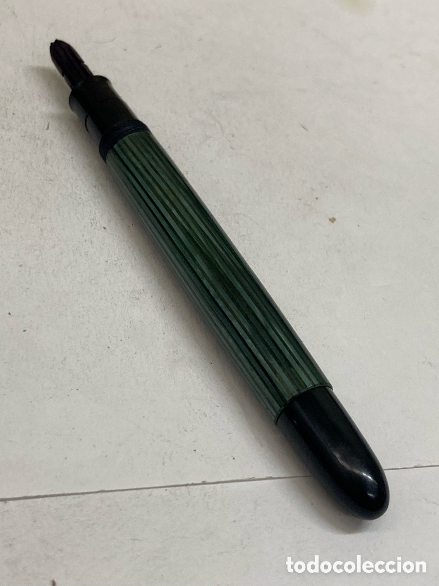 Plumas estilogr&aacute;ficas antiguas: Pluma antigua nacarado sin plumin