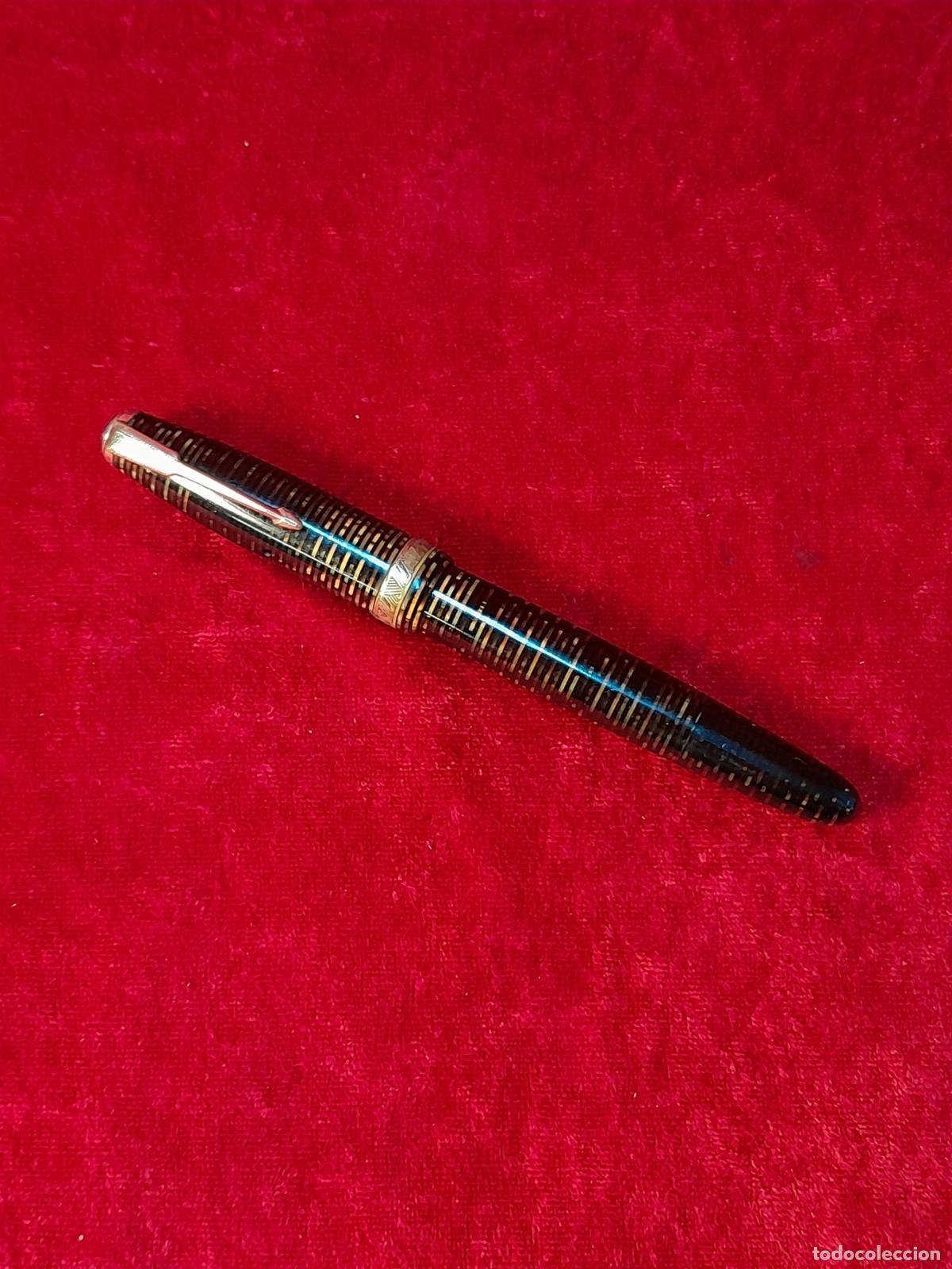 Plumas estilogr&aacute;ficas antiguas: PLU-281. PLUMA ESTILOGR&Aacute;FICA PARKER VACUMATIC. PLUM&Iacute;N DE ORO. 1940 CA.