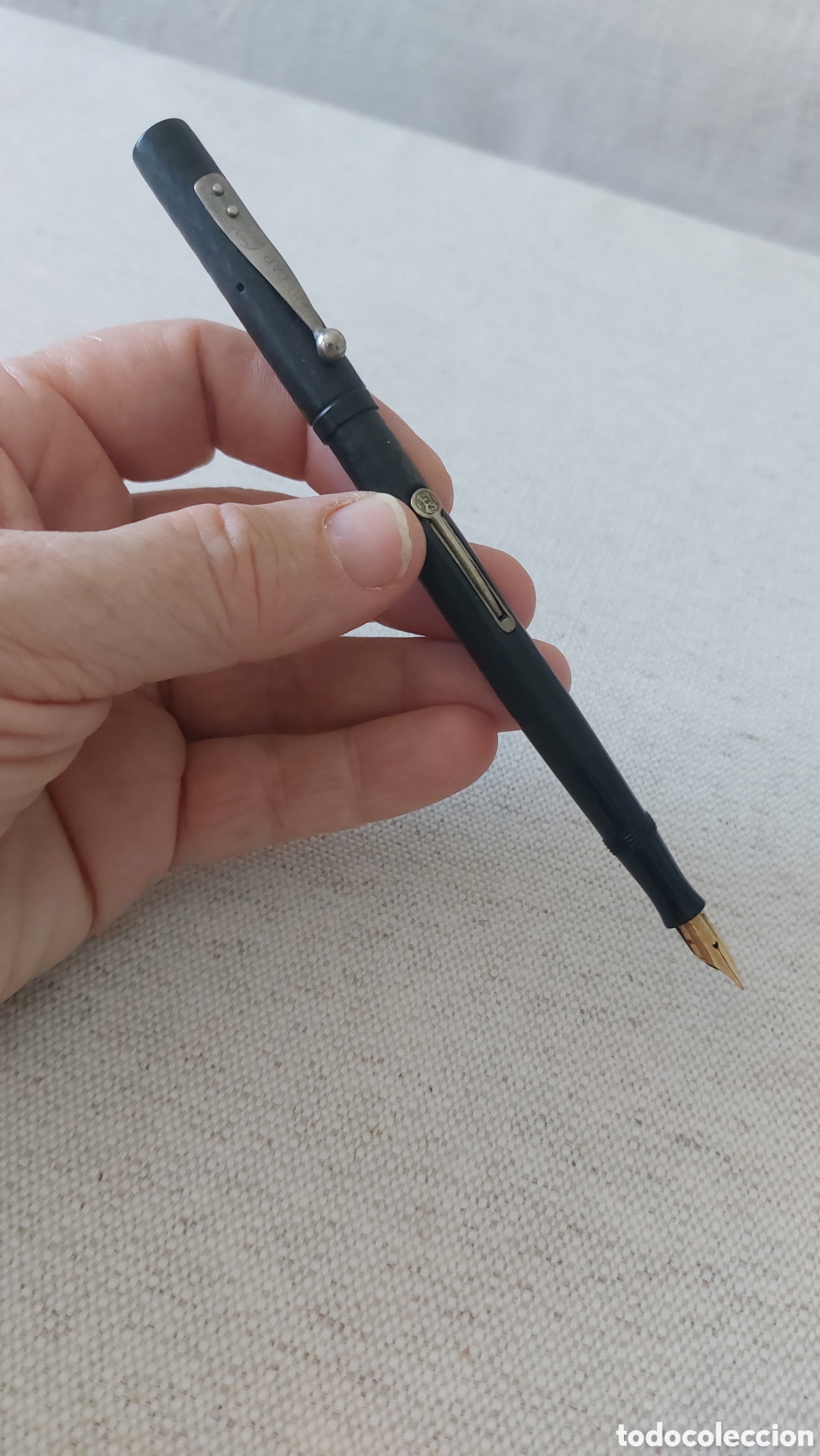 Plumas estilogr&aacute;ficas antiguas: Estilografica Waterman ebonita, oro