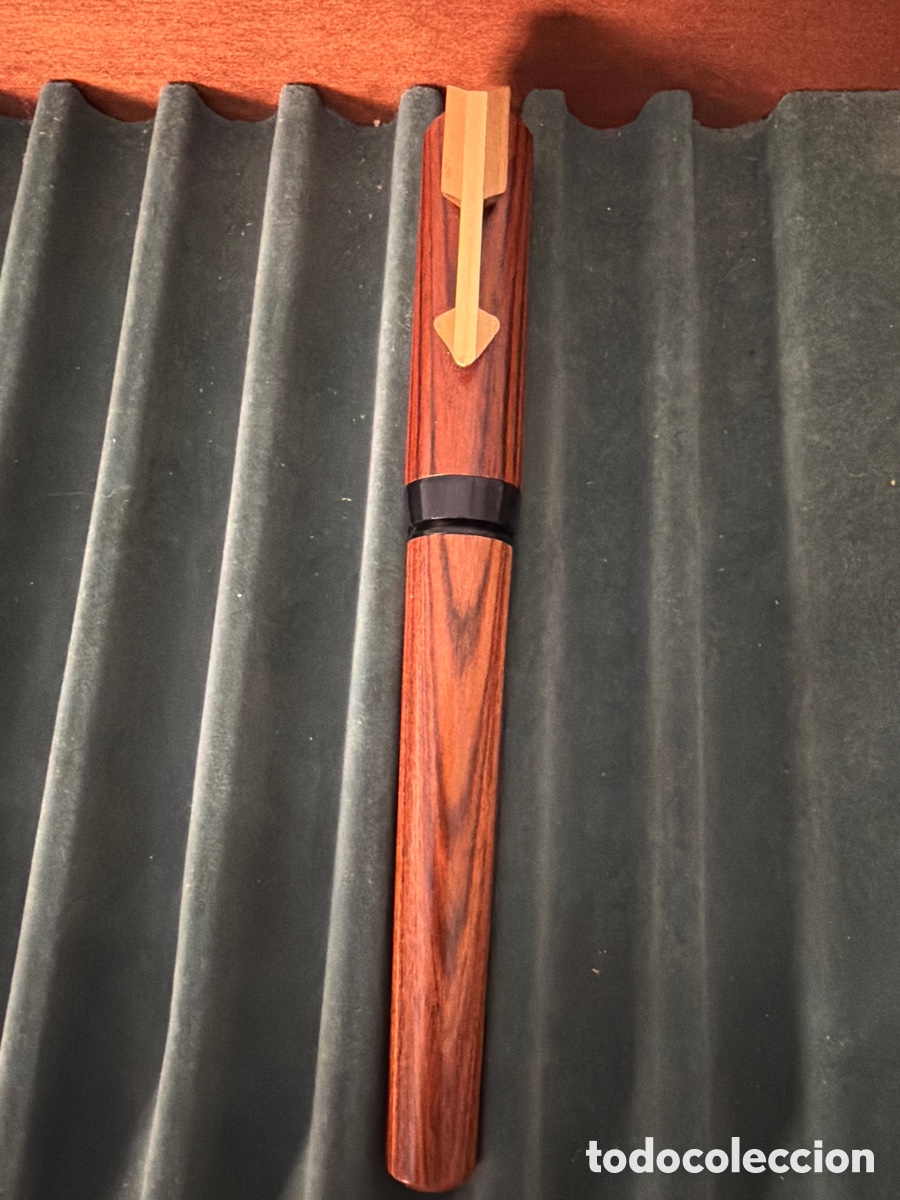 Plumas estilogr&aacute;ficas antiguas: Pluma estilogr&aacute;fica Parker de madera