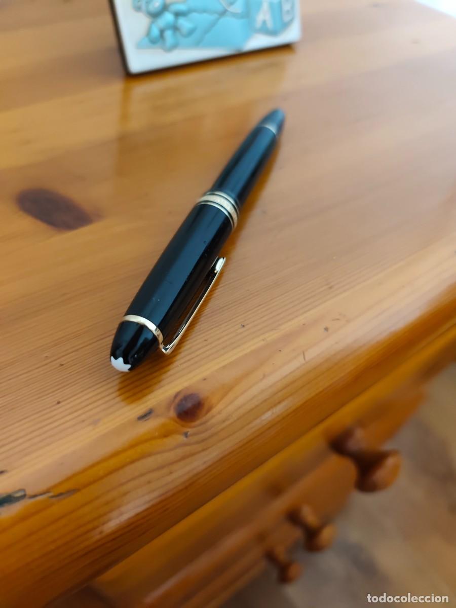 Plumas estilogr&aacute;ficas antiguas: Pluma mont blanc en buen estado