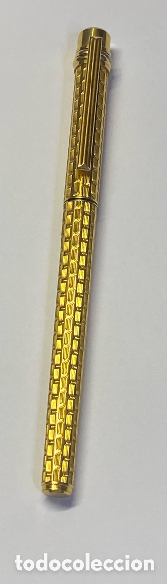Plumas estilogr&aacute;ficas antiguas: Pluma Must de Cartier Trinity. Plumin oro 18kts. N-411. Caja con recambios. Original. 1990