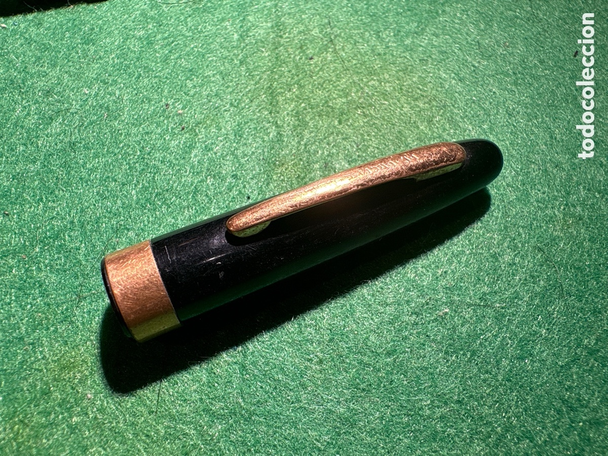 Alte F&uuml;llfederhalter: Antiguo capuch&oacute;n para pluma Eversharp (A20)