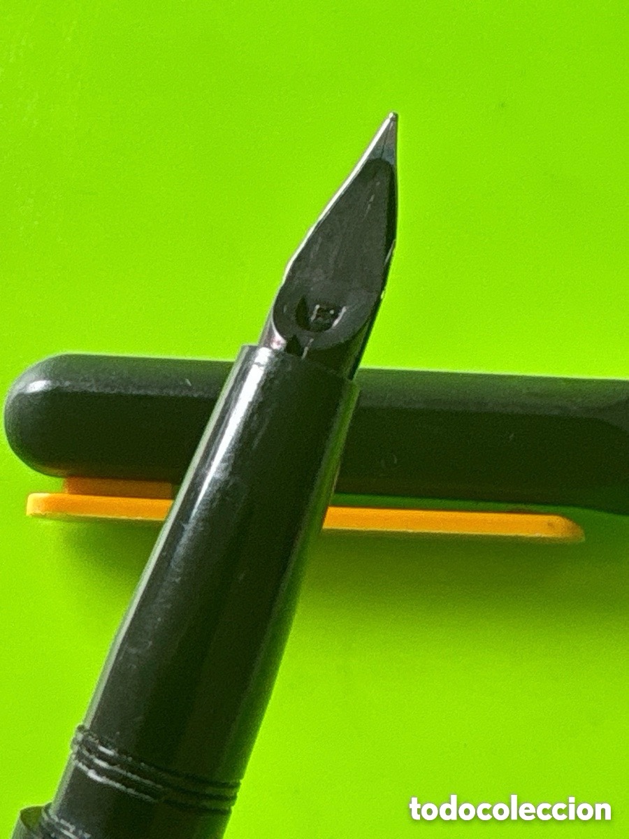 Plumas estilogr&aacute;ficas antiguas: Pluma negra y naranja estilo Lamy (A23) - Foto 5
