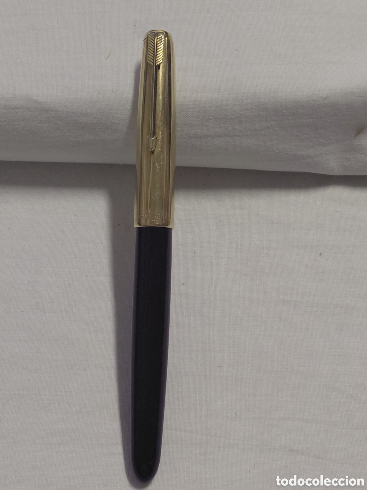 Plumas estilogr&aacute;ficas antiguas: ANTIGUA PLUMA PARKER 51.CAPUCHON MADE IN USA 1/10.12 K . GOLD FILLED.CUERPO COLOR BURDEOS