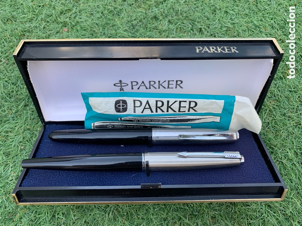 Alte F&uuml;llfederhalter: &bull; Estuche PARKER con 2 plumas + bolsa original con cartuchos