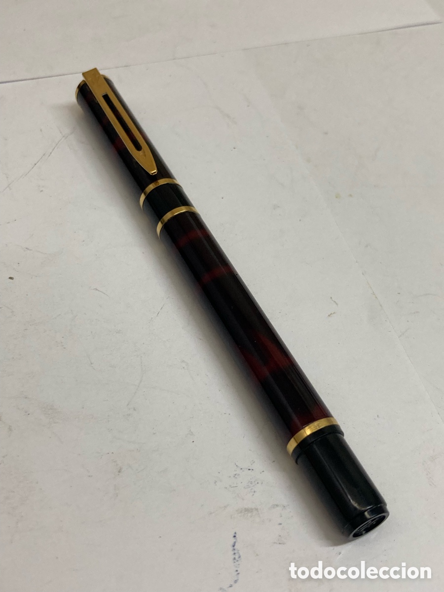 Plumas estilogr&aacute;ficas antiguas: Pluma Waterman cuerpo marmolado