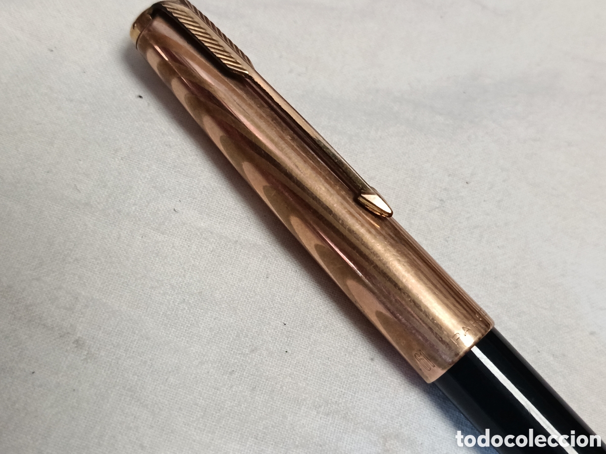 Plumas estilogr&aacute;ficas antiguas: VINTAGE, PARKER 61 CAPUCHON CHAPADO ORO,