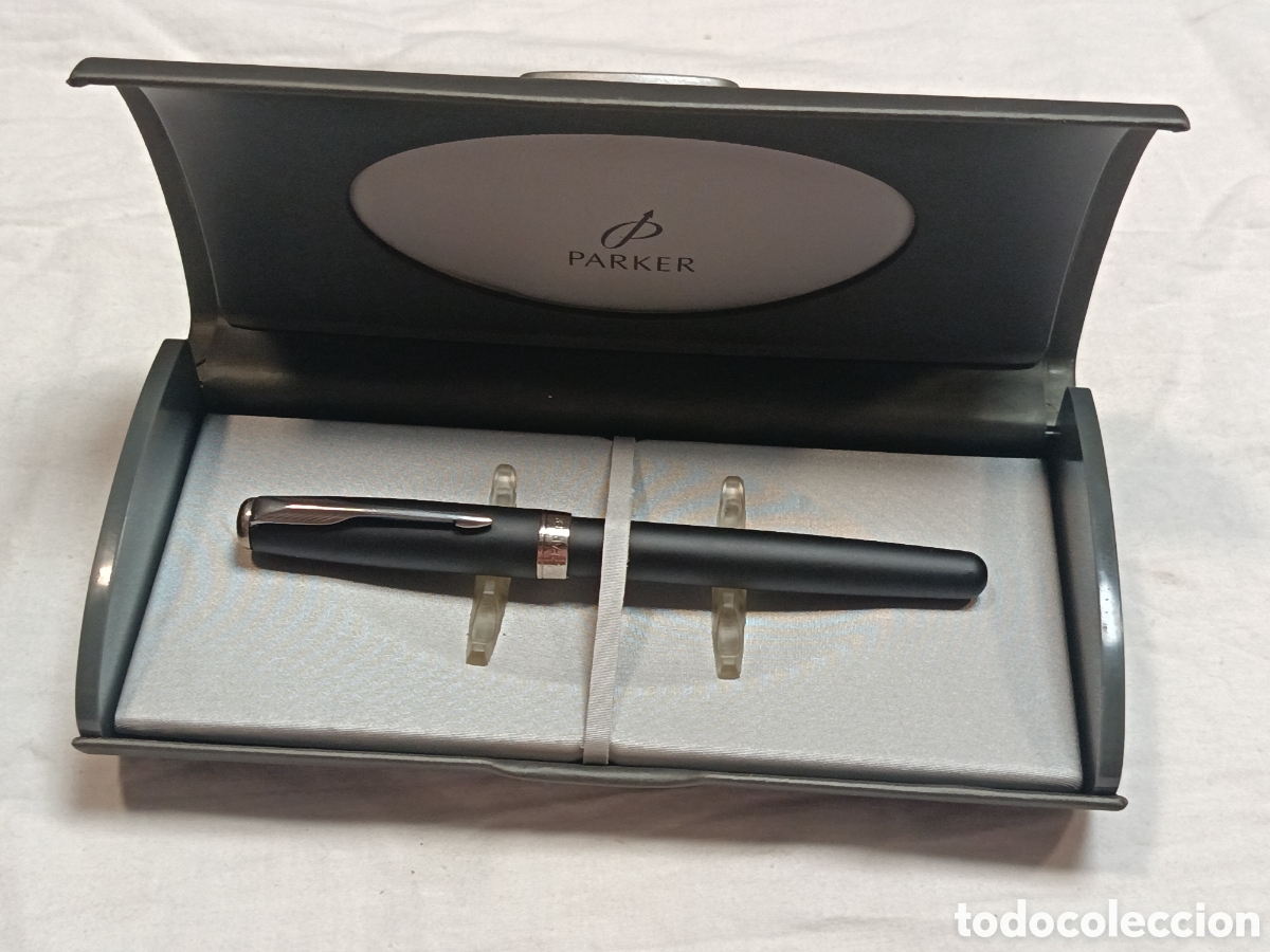 Plumas estilogr&aacute;ficas antiguas: PARKER SONNET, NUEVA, PLUMA ESTILOGRAFICA ,NEGRO MATE Y ACABADO PALADIO,