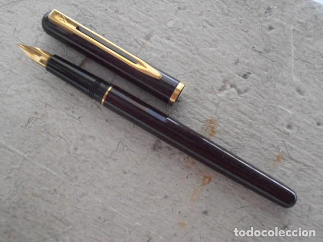 Plumas estilogr&aacute;ficas antiguas: ESTILOGR&Aacute;FICA WATERMAN MET&Aacute;LICA