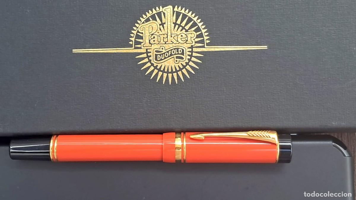 Plumas estilogr&aacute;ficas antiguas: Estilogr&aacute;fica PARKER DUOFOLD NARANJA