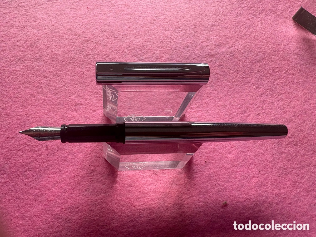 Old Fountain Pens: Pluma Waterman Hemisphere plateada (A1)