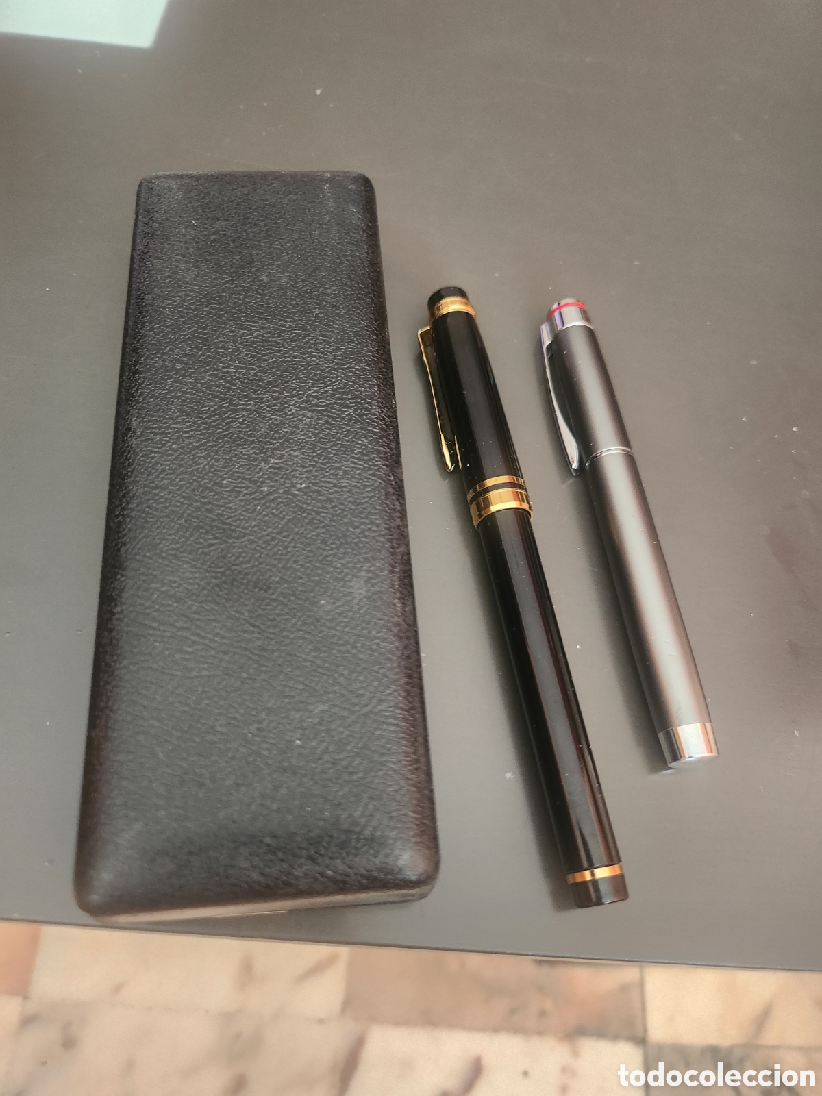 Plumas estilogr&aacute;ficas antiguas: Lote de 2 plumas Iridium y rotring