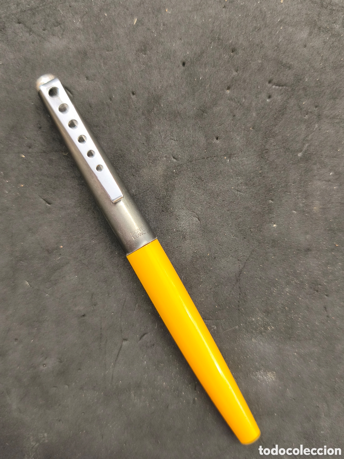 Plumas estilogr&aacute;ficas antiguas: Pluma Montblanc Carrera