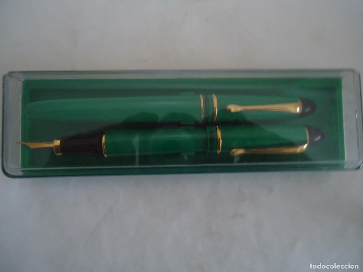 Old Fountain Pens: JUEGO COMPLETO DE BOLIGRAFO Y PLUMA ESTILOGRAFICA MARCA MARKSMAN. VERDE. -- 25