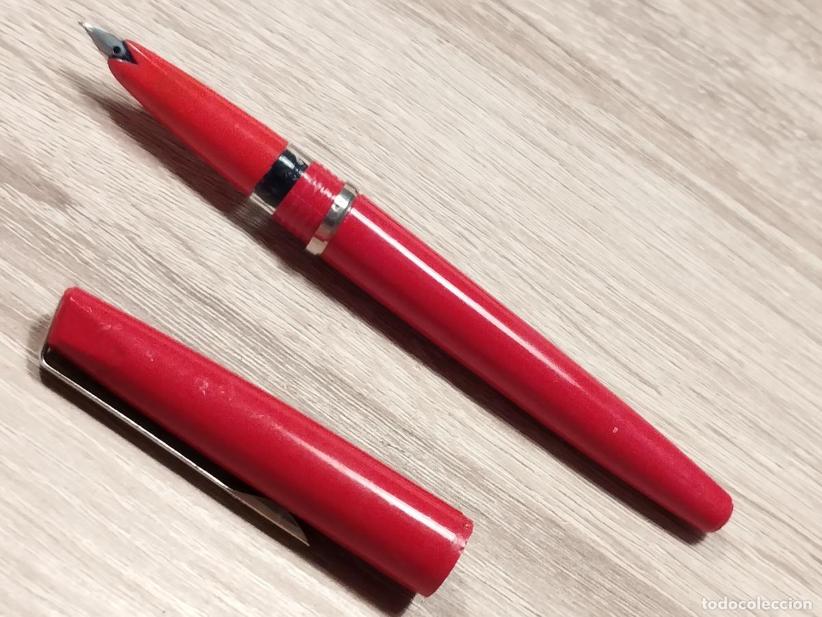 Alte F&uuml;llfederhalter: FAC 30 PLUMA ESTILOGRAFICA MOD. UNIVERSAL. MADE IN ITALY. ALGUN ROCE.