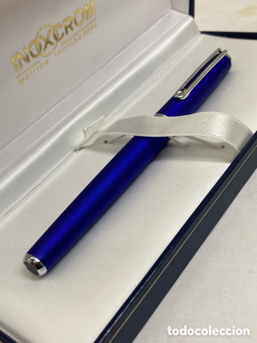 Plumas estilogr&aacute;ficas antiguas: Pluma Inoxcrom cuerpo celuloide azul en su estuche