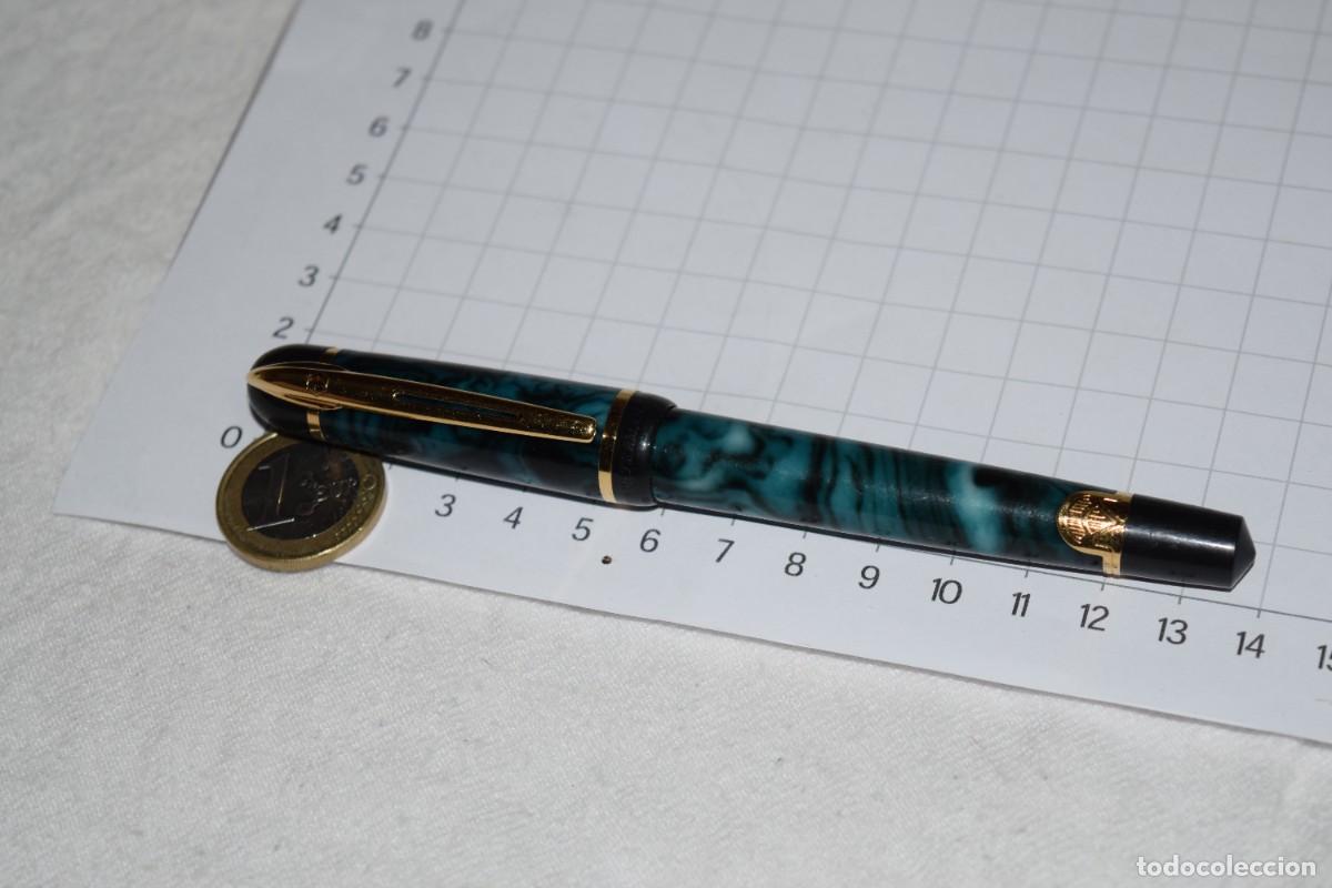 Plumas estilogr&aacute;ficas antiguas: WATERMAN PHILEAS / Cuerpo azul, verdoso marmolado, con detalles en negro y dorados - &iexcl;Mira fotos!