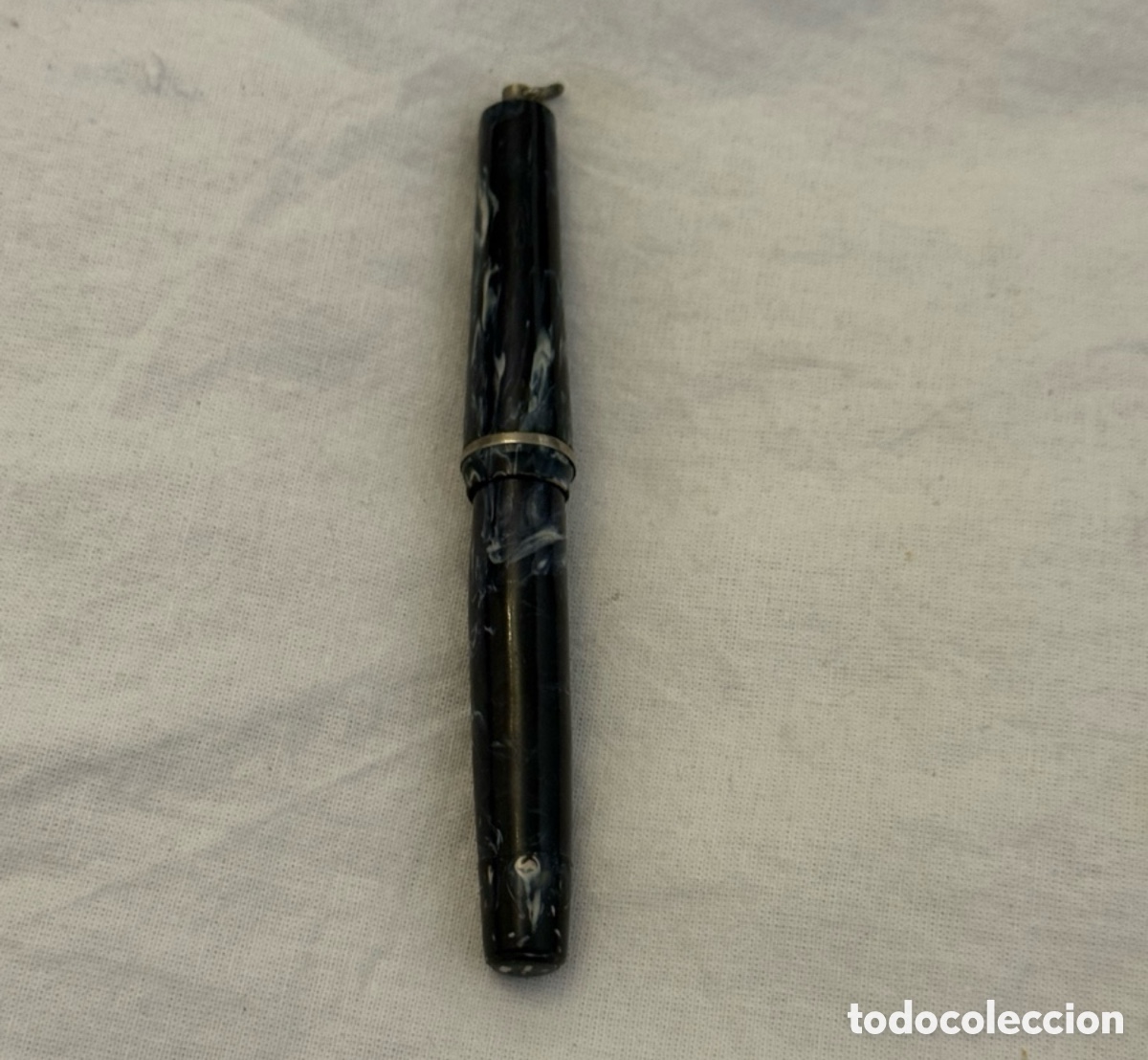 Plumas estilogr&aacute;ficas antiguas: Pluma estilogr&aacute;fica vintage marmoleada &ndash; Plum&iacute;n INOXCROM dorado