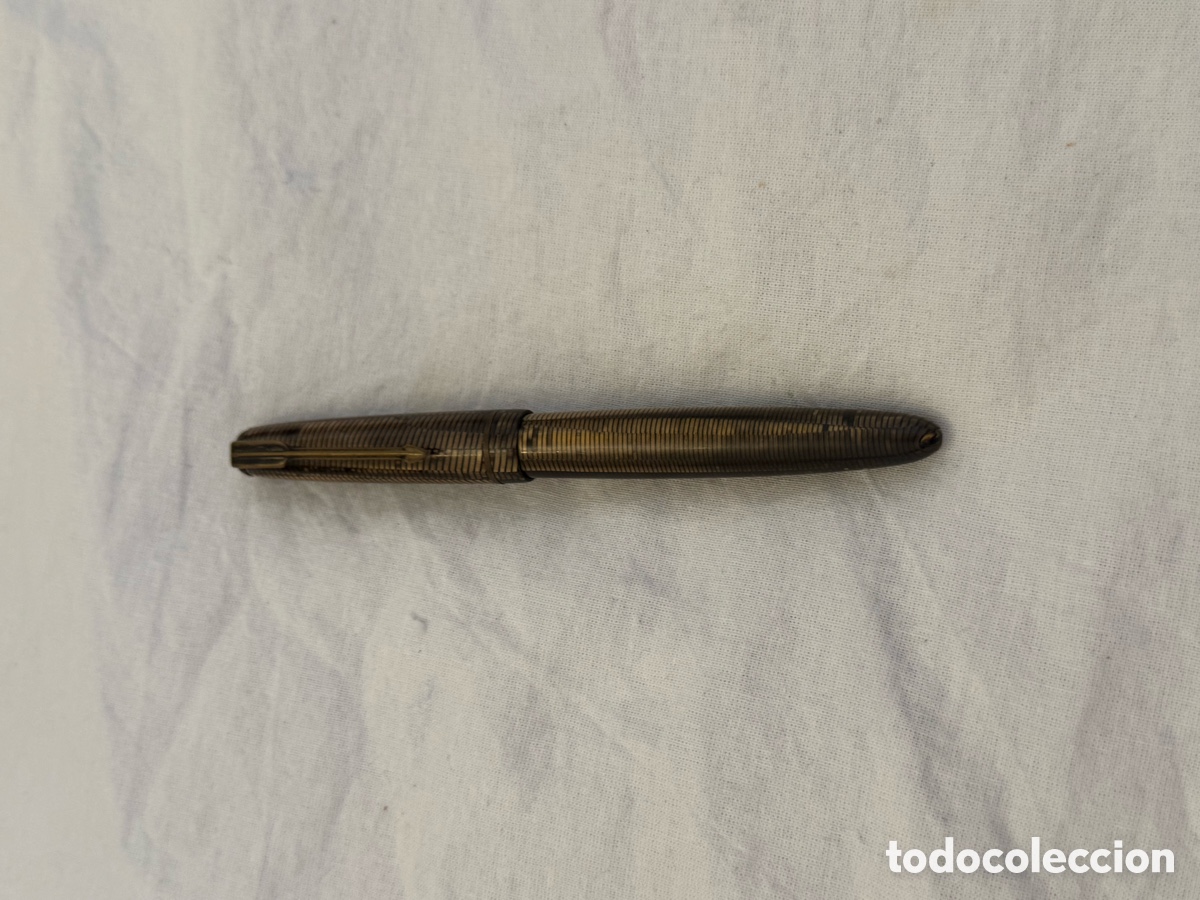 Plumas estilogr&aacute;ficas antiguas: PLUMA ESTILOGR&Aacute;FICA PARKER 51 VINTAGE &ndash; CUERPO Y CAPUCH&Oacute;N DORADOS ESTRIADOS