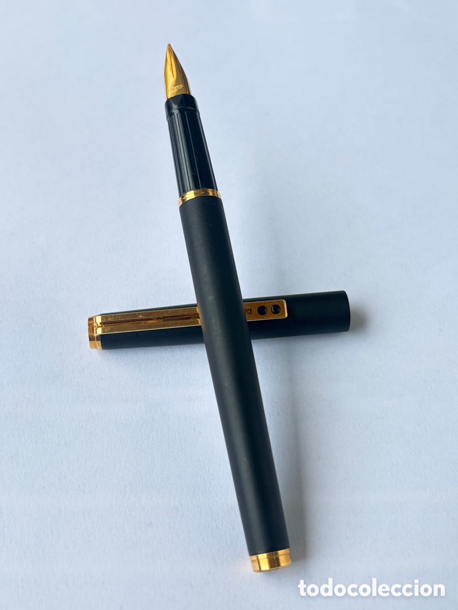 Plumas estilogr&aacute;ficas antiguas: Pluma estilogr&aacute;fica Inoxcrom Marbella FUNCIONA negro mate y detalles dorados